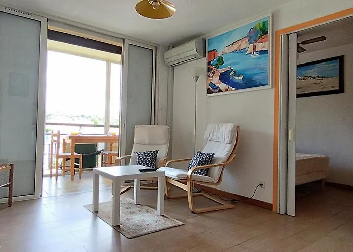 La Croisette, Parking, Proche Plage
