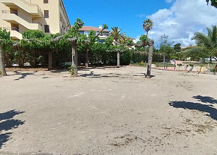 La Croisette, Parking, Proche Plage